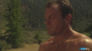 Η ιππασία του σεξ σκοτώνει το μεγάλο κτήνος, σταματώντας για την αντίστροφη καουμπόισσα και το πρόσωπο-runnin \"