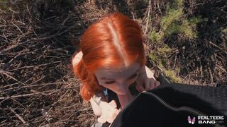 Η Σέξι κοκκινομάλλα Μάντι Κόλινς την πηδάει και πηδάει τον σκληρό της πούτσο