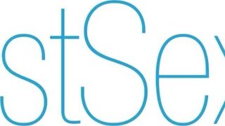 Ο Presley staxx ουρλιάζει όταν ένας τεράστιος πούτσος τον γαμάει σκληρά