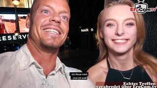 Η Γερμανίδα πορνοστάρ αποπλανεί τον τουρίστα σε πραγματικό γαμήσι