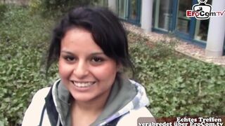 Ξελογιάζει μια Γερμανίδα έφηβη παρθένα στο πρώτο κάστινγκ