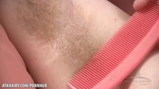 Μαλλιαρός έφηβος μουνί κυανοί μηροί τριχωτές περιπέτειες