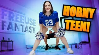 Το μουνί της θετής μου κόρης είναι η γοητεία της περιουσίας μου