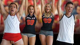 Μητέρες του ποδοσφαίρου Η Ρέιτσελ Καβάλι και η Σεντόνα Ρέιν γιορτάζουν τη νίκη της απαγορευμένης τετράδας - momswap exchange