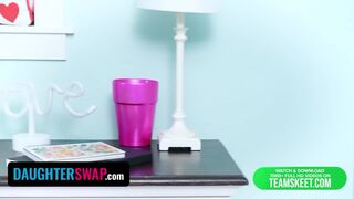 Τα κορίτσια της Μόστοχα'φάνε την ουρά του μπαμπά