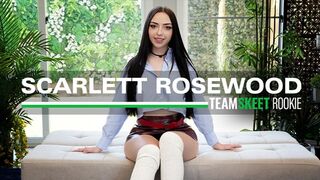 Καυτόι πειρασμοί της εβδομάδας: τα έφηβα κορίτσια είναι χάλια και απολαμβάνουν ομαδική επιλογή