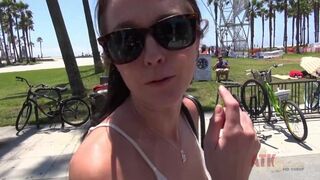 Η Άσλεϊ Στόουν διευθύνει το πάρτι!