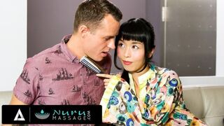 Το ζεστό μασάζ της Μαρίκα Χέις θα το σπάσει από τον μεγάλο γαμάτο πελάτη της