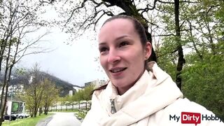 Καυτό έφηβος ερασιτέχνης δημόσια πίπα για τους ξένους