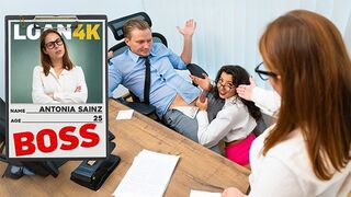 Η αρχηγός Μπάνκι απολαμβάνει την υποτακτική της αποπλάνηση τρομερά