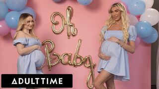 Καυτές έγκυες φίλες τρεις: ο Ράιλι Μπλέικ και η Όμπρεϊ Κέιτ γαμάνε έναν άπιστο σύζυγο!