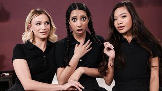 Οι λεσβίες των κακών οστών απολαμβάνουν ένα καυτό τρίο