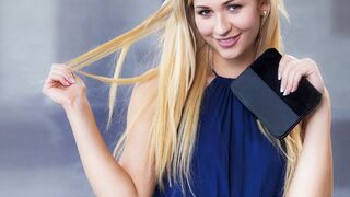 Η ξανθιά αποπλάνηση της Τρέισι Λίντσεϊ σε ένα καυτό αισθησιακό παιχνίδι