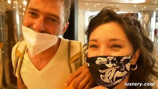 Ταπεινότητα του Velvet: Από το καλό στο υγρό, στο καλύτερο