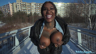 Δημόσιος Πράκτορας - Josy Black η μαύρη milf με τεράστια βυζιά