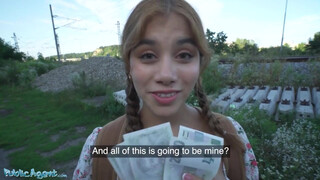 Δημόσιος Πράκτορας - Η Marina Gold κάνει σεξ για χρήματα