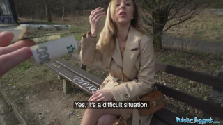 Δημόσιος πράκτορας - Mia Brown a nagy cicis milf