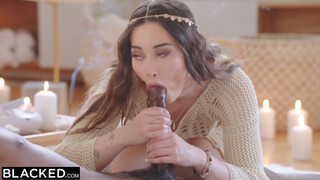 BLACKED - Η Aria Lee αντιμετωπίζει την τεράστια ουρά