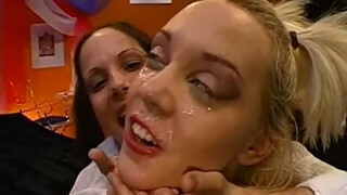 Γερμανικά Goo Girls - η θρυλική Anette Schwarz