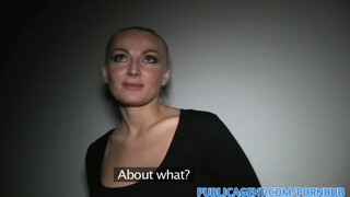 PublicAgent - tattoo artist milf θα κάνει τα πάντα για τα χρήματα