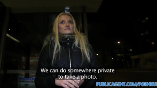 PublicAgent - Ντροπαλή ξανθιά που πηδιέται