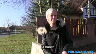 Δημόσιος πράκτορας - φαλακρό μουνί τσέχικης κοπέλας